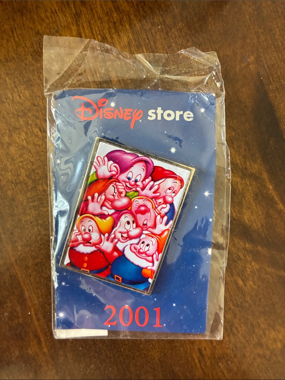 2001 Disney Multicolor Seven Dwarfs Enamel Pin with Blue Backing